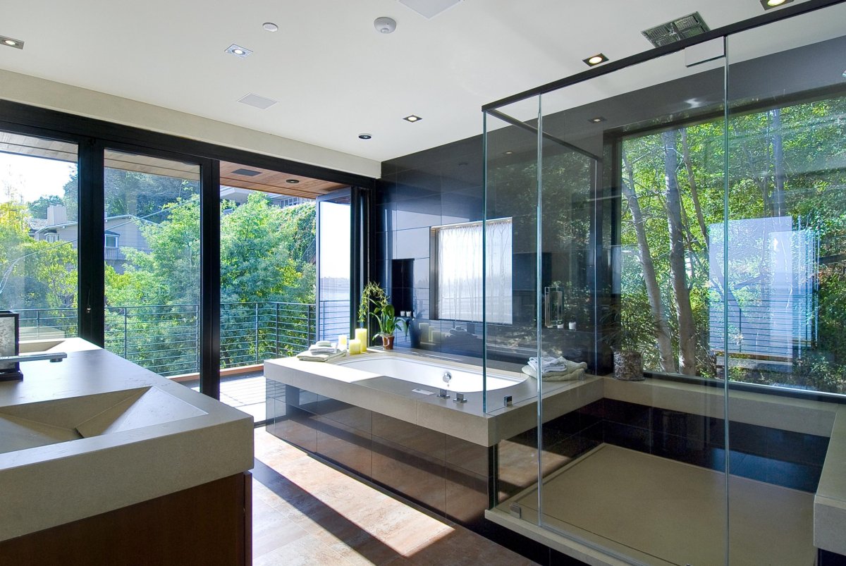 How to Create a Smart Bathroom Oasis